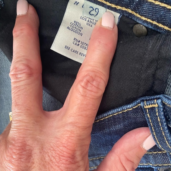 Hudson Jeans - Picture 7 of 8